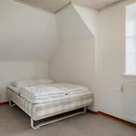 3 Bedroom Gorgeous In Appartement Højer